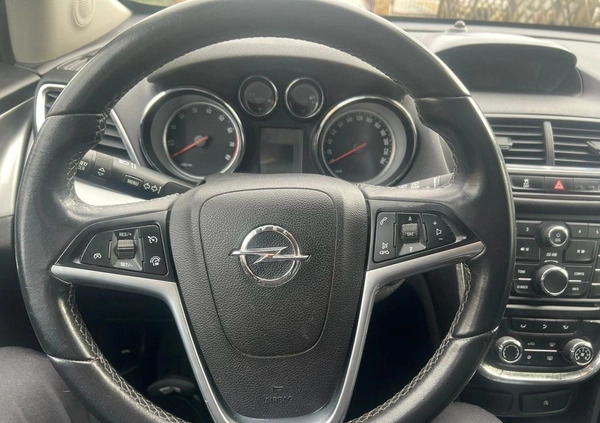 Opel Mokka cena 47900 przebieg: 108000, rok produkcji 2016 z Świdnik małe 106